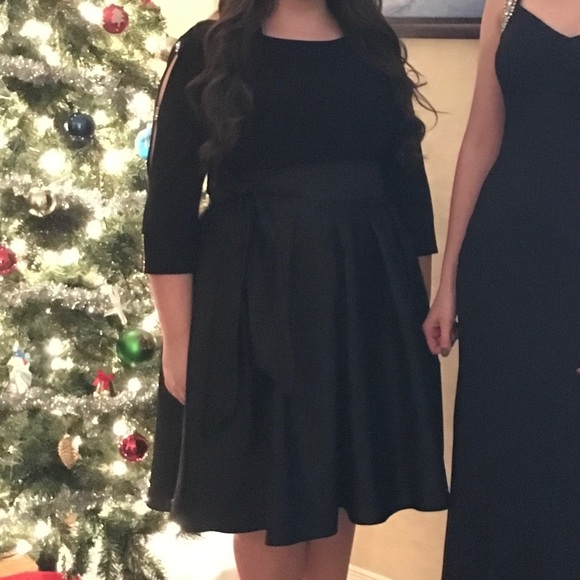 Adrianna Papell Knee-Length Satin Formal Gown - Picture 10 of 13